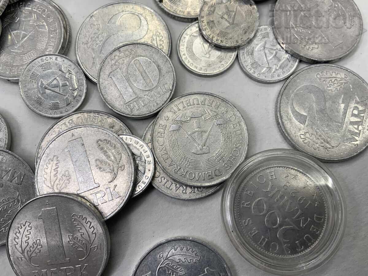 Лот марки монети - 6