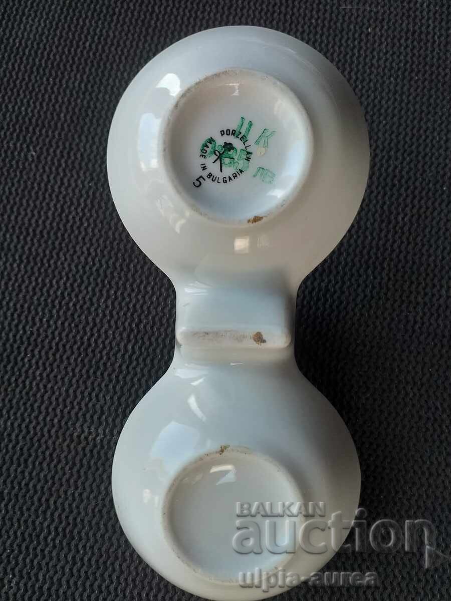 Πορσελάνινο αλατιέρα Σοτς με τιμή € 1.50 | 2.93 BGN