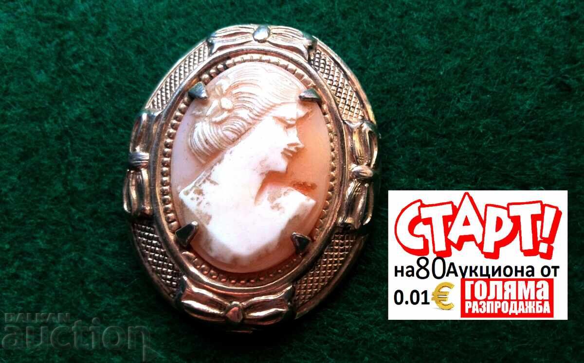 Broșă/pandantiv vintage cu camee, scoică Camee, sculptată în 5