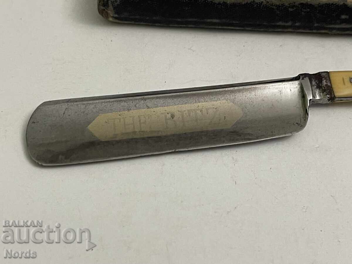 Brici vechi cu preț € 3.63 | 7.10 BGN