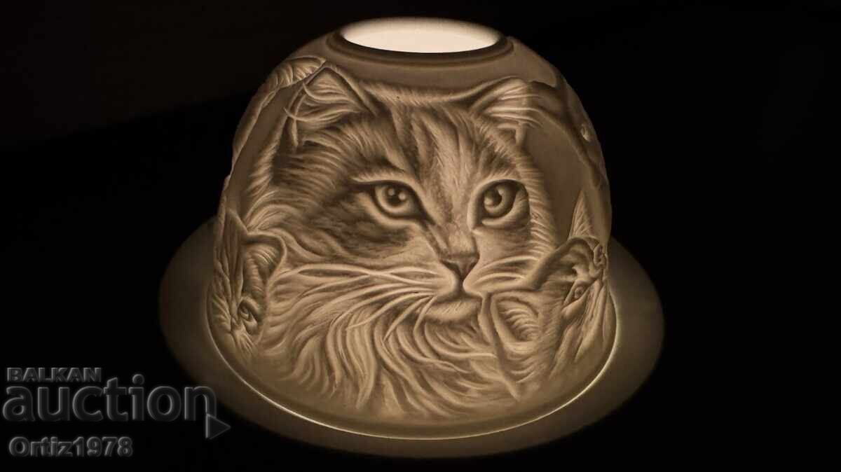 Suport de lumânare de ceai superb, pisicuțe – Porțelan fin! cu preț € 19.50 | 38.14 BGN