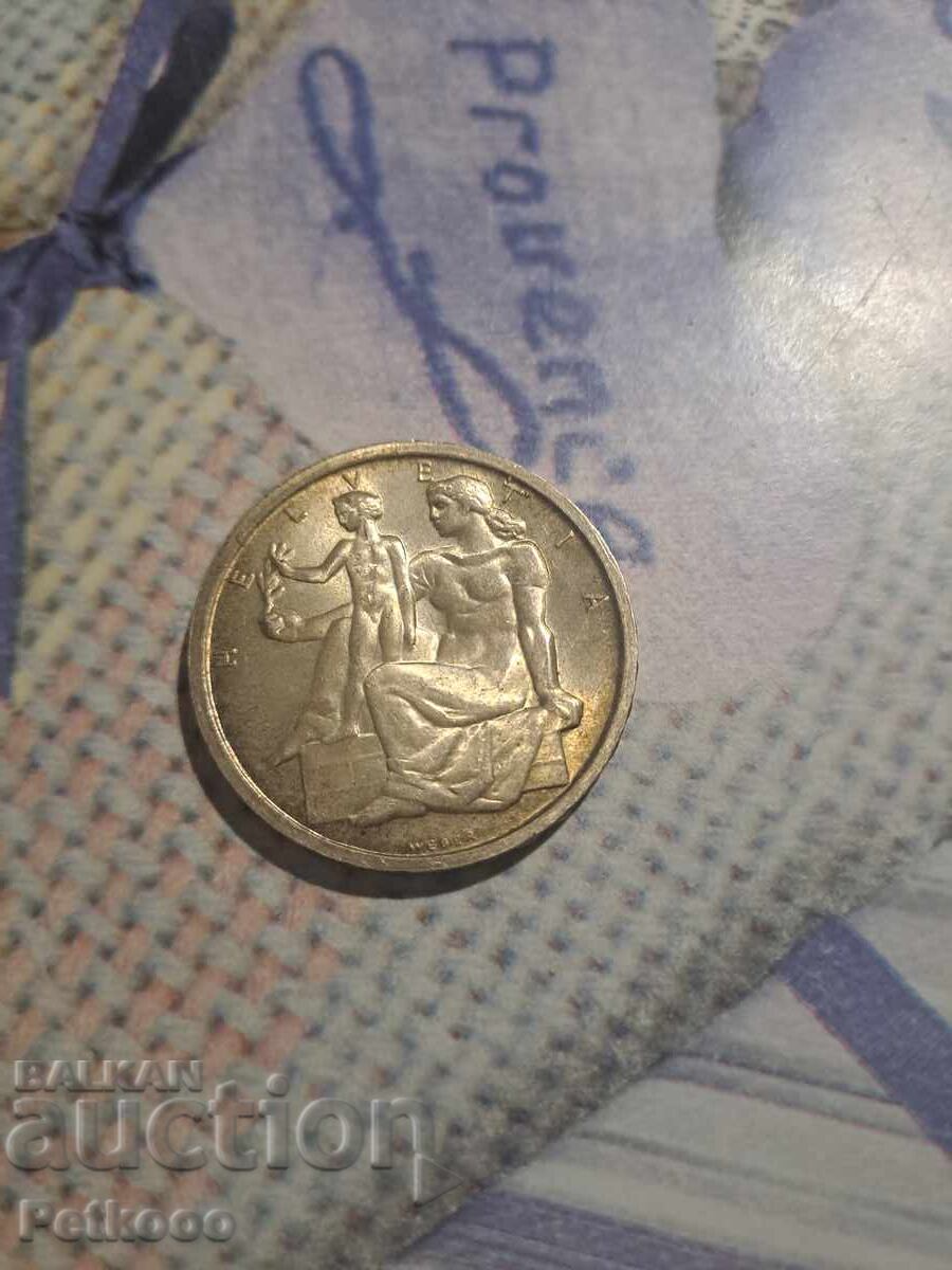Monedă de argint de 5 franci elvețieni din 1948 cu preț € 35.00 | 68.45 BGN