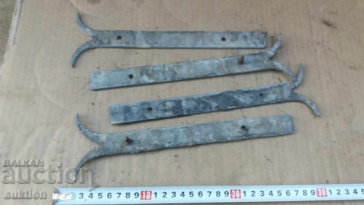 BALAMALE FORJATE DE RENASTERE PENTRU PORȚI - 6