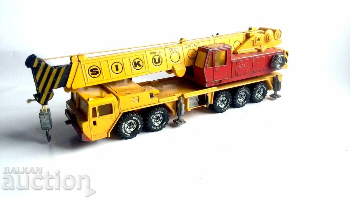 Auction  Siku 4010 crane toy metal trolley Germany