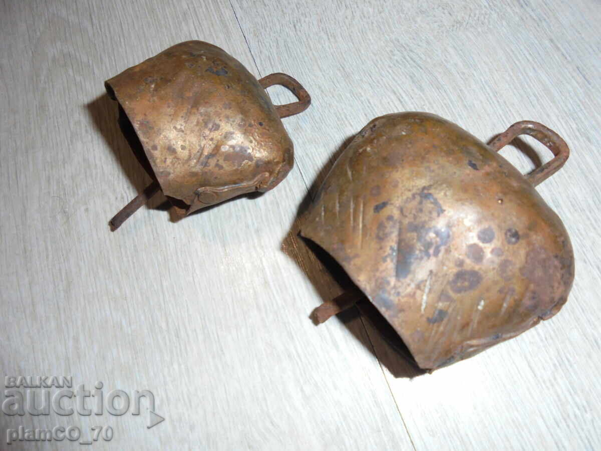 №*7967 две стари метални / железни хлопки №*7967 две стари метални / железни хлопки