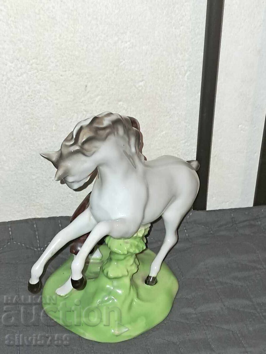 Изключително рядка БГ фигура на СИП - 5