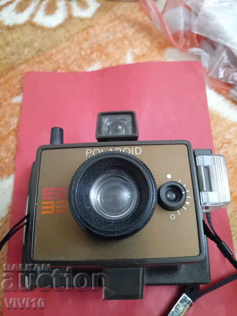 Старинен фотоапарат, полароид