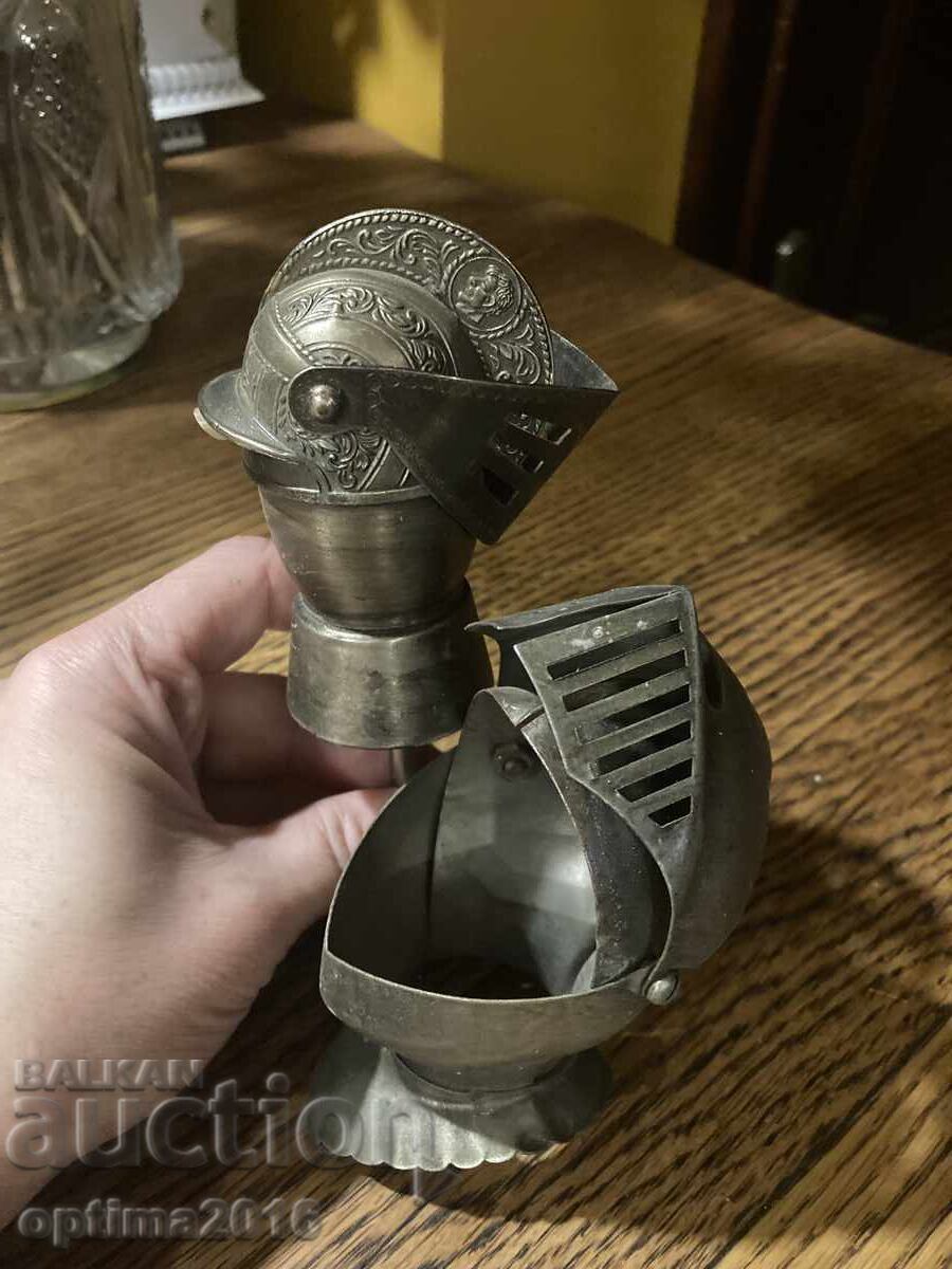 Capace interesante pentru sticle cu preț € 12.00 | 23.47 BGN