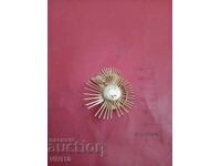 Antique Brooch with Gold Plating, Clips