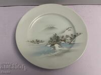 Японска порцеланова чиния