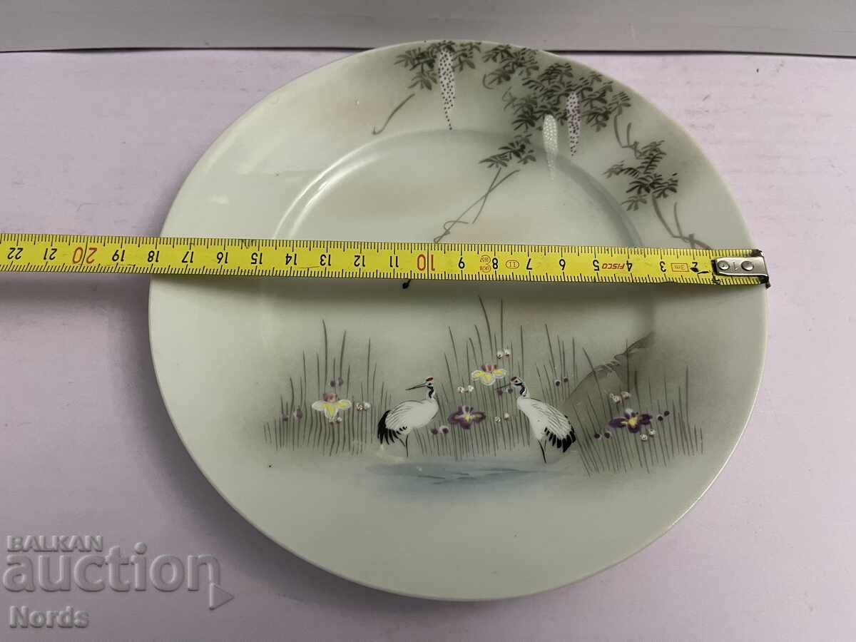 Аукцион Японска порцеланова чиния