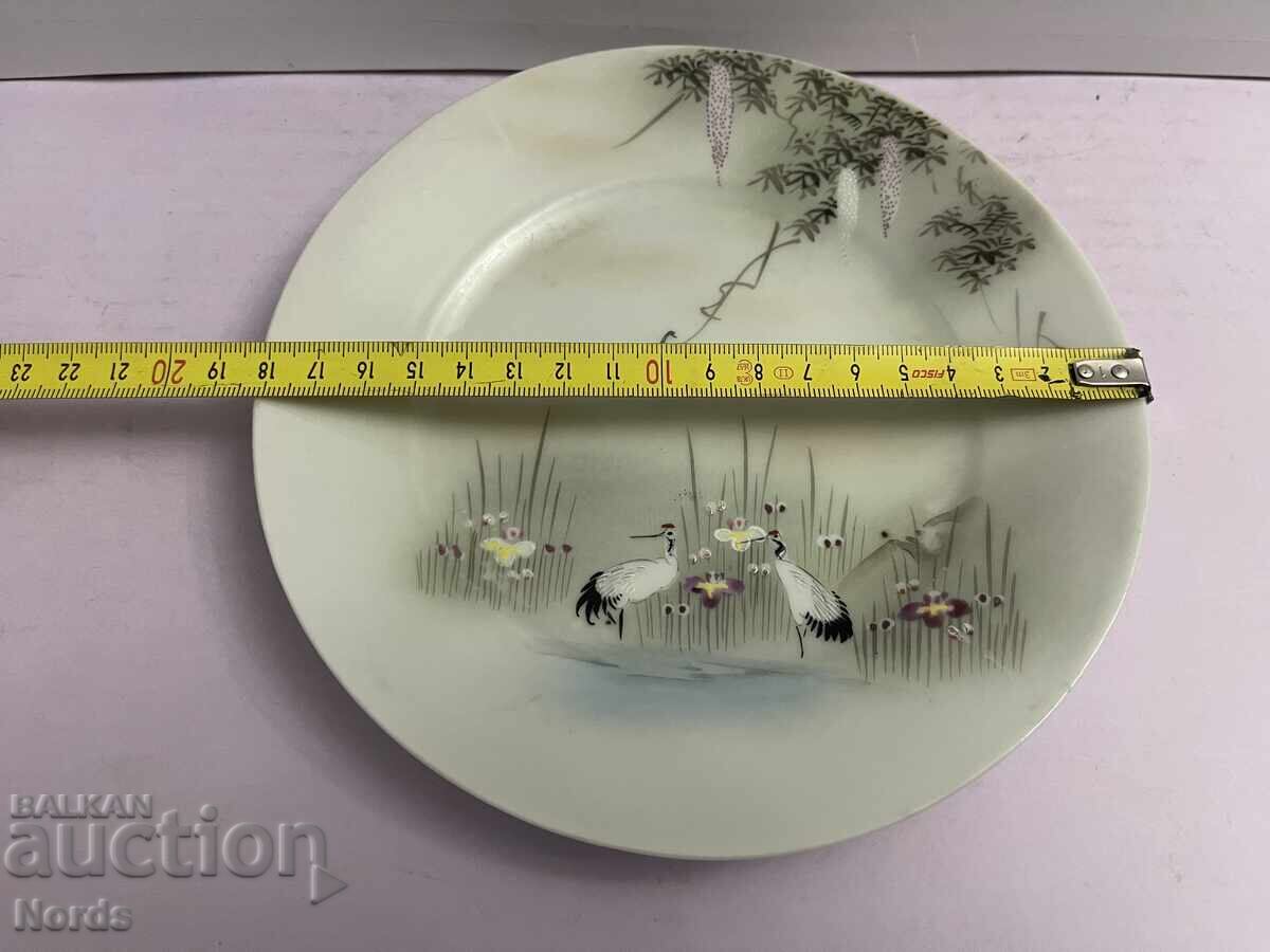 Аукцион Японска порцеланова чиния