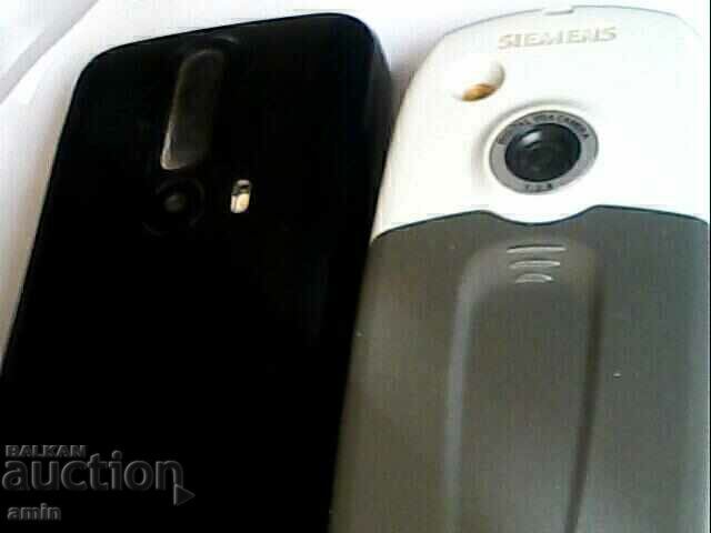 Delivery of lot of 4 old iPhone....is cables Delivery of lot of 4 old iPhone....is cables