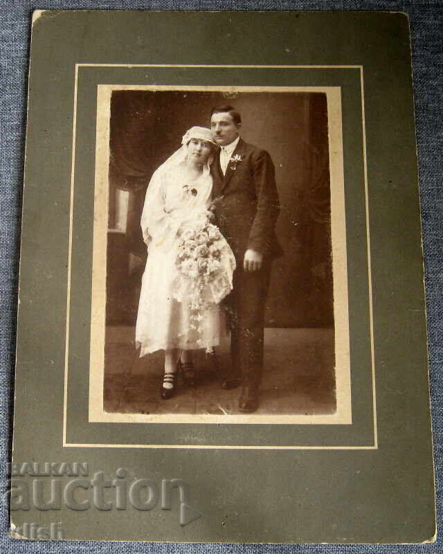 Стара семейна сватбена снимка твърд картон фото