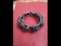 Brățară veche cu pietre