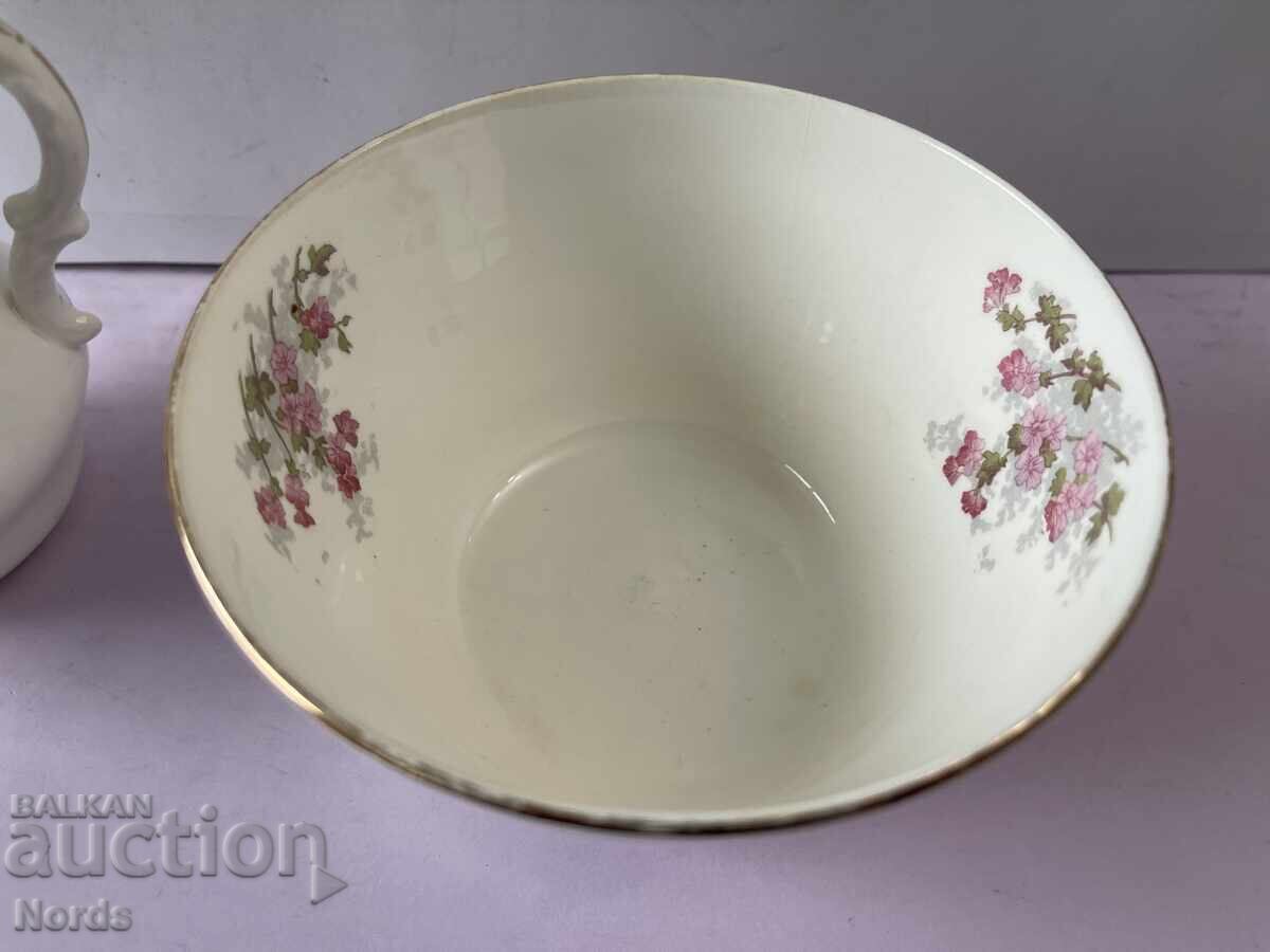 Английски порцеланов лот с цена € 0.01 | 0.02 лв.