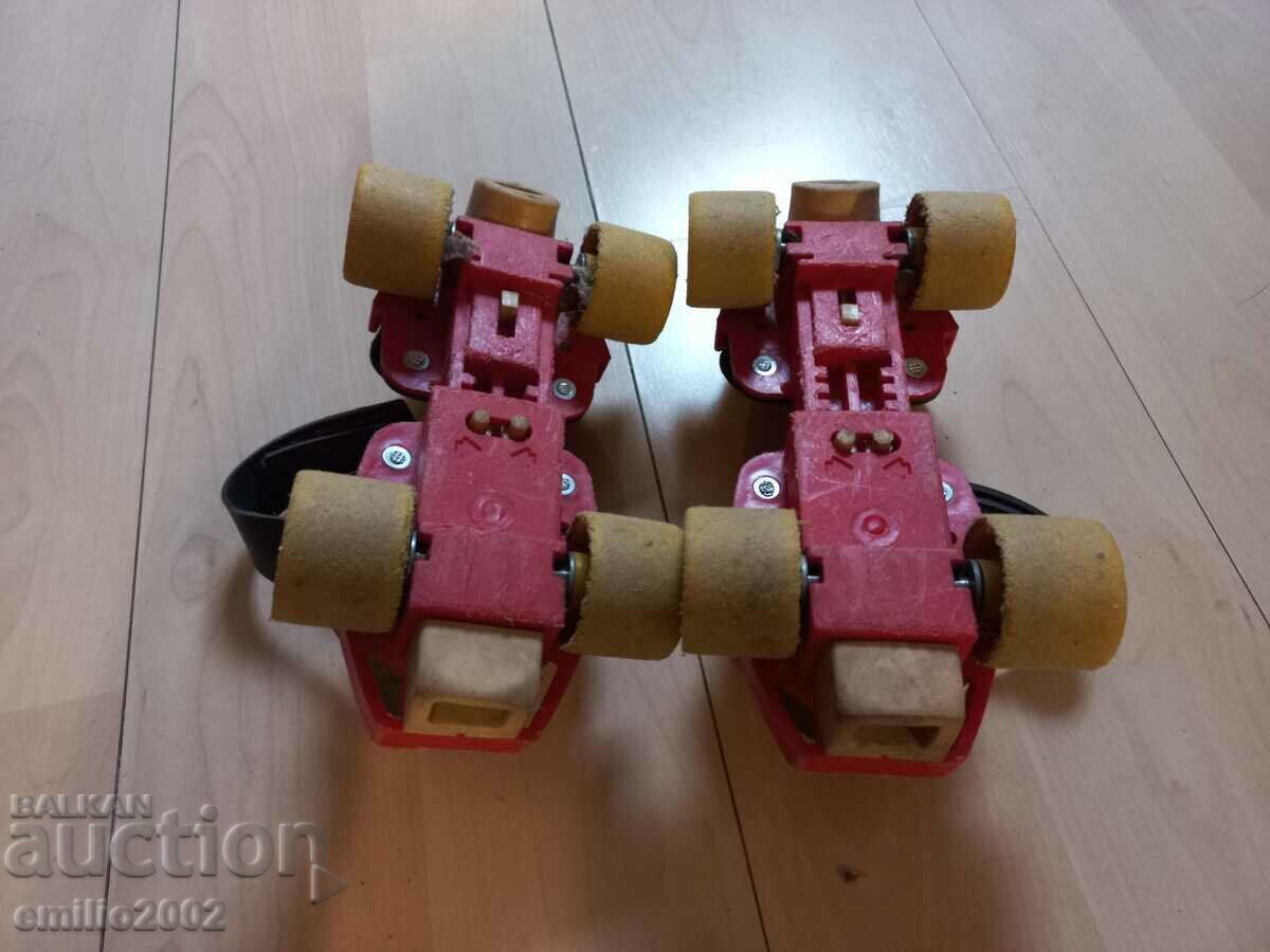 Аукцион Детски ролкови кънки ретро соц