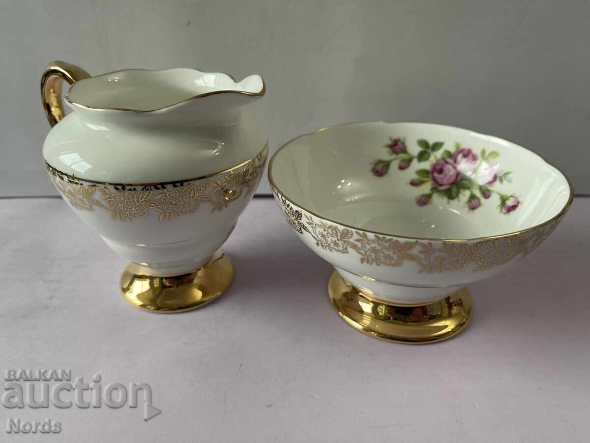 Доставка на Английски порцеланов лот