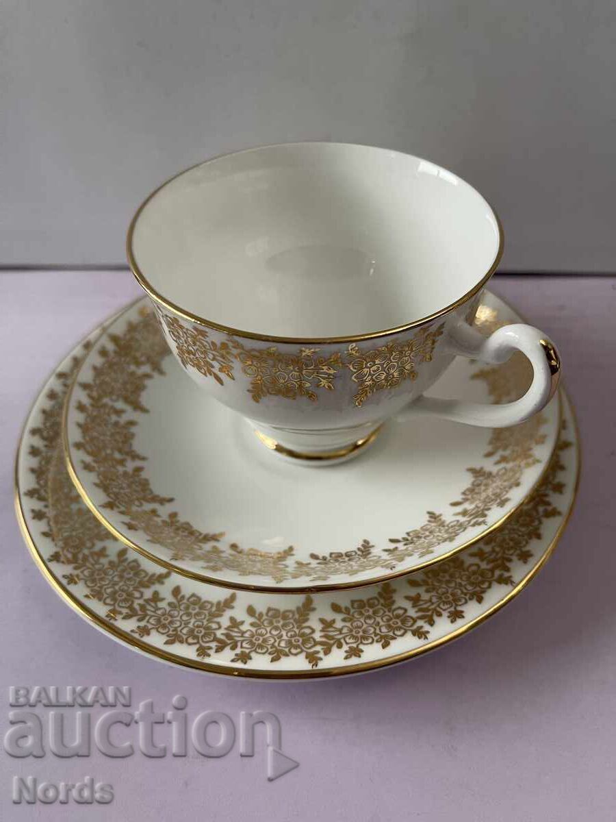 Κλαρ Αγγλικό σετ τριών τσαγιών με τιμή € 0.01 | 0.02 BGN