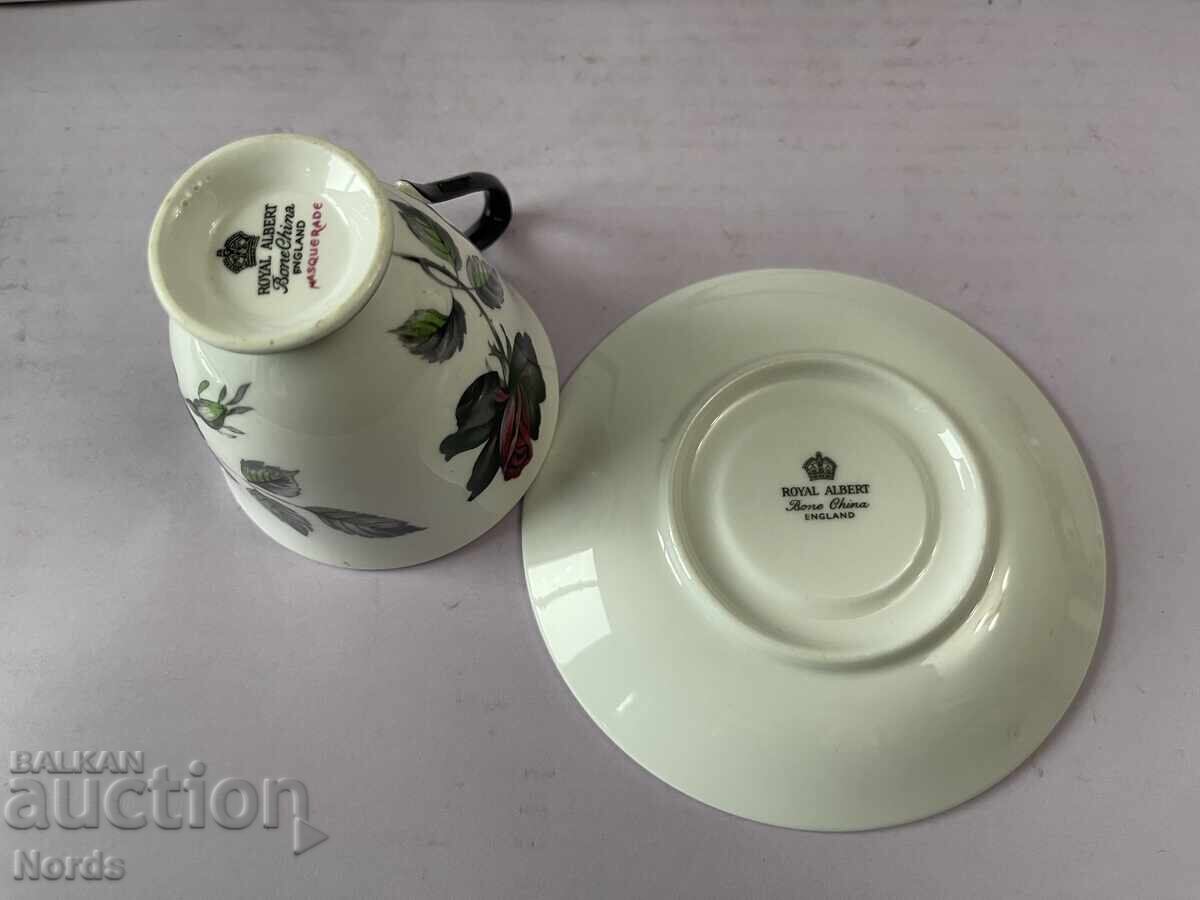 Доставка на Royal Albert двоен сет за кафе