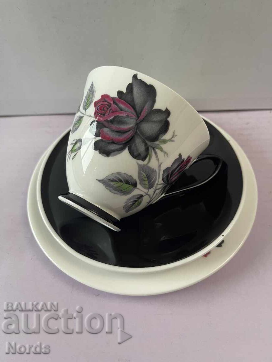 Аукцион Royal Albert английски троен сет за чай