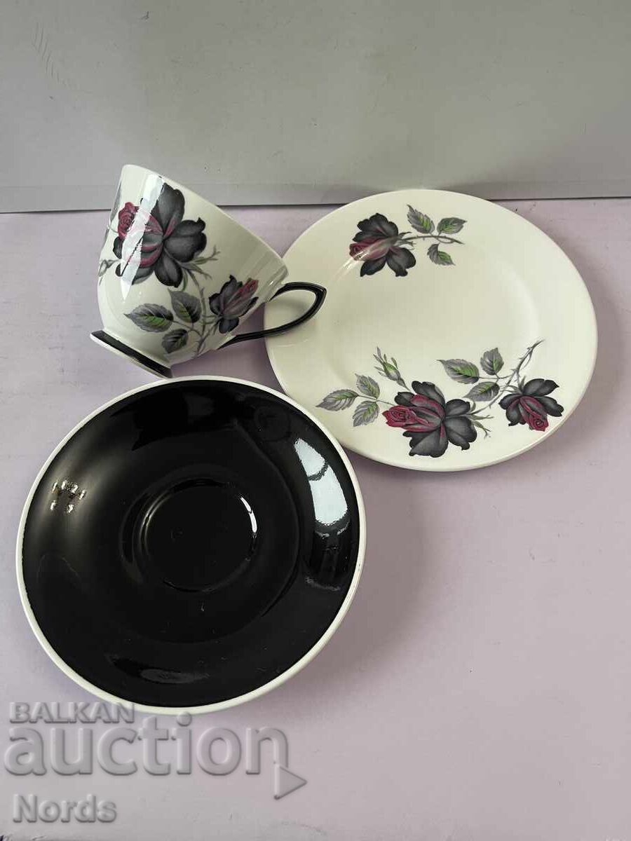 Аукцион Royal Albert английски троен сет за чай