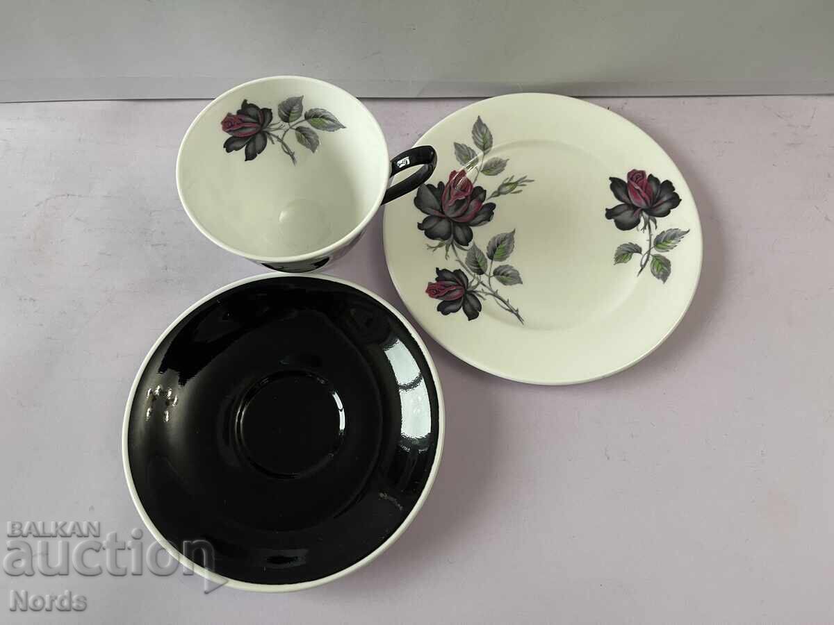 Аукцион Royal Albert английски троен сет за чай