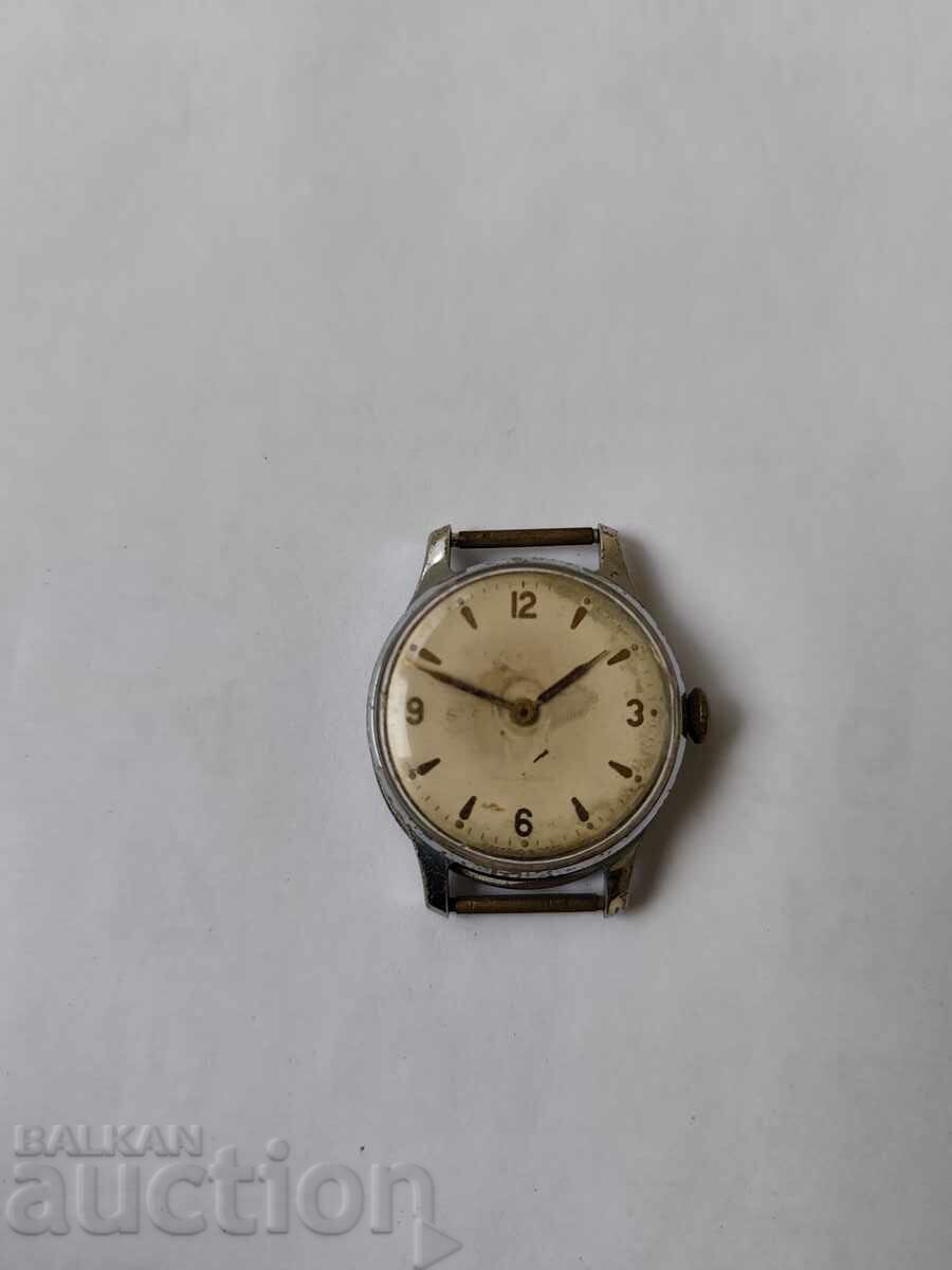 0.01st. Παλιό Ρωσικό ρολόι Pobeda 3-δεν λειτουργεί-Β.Ζ.Τ με τιμή € 0.01 | 0.02 BGN