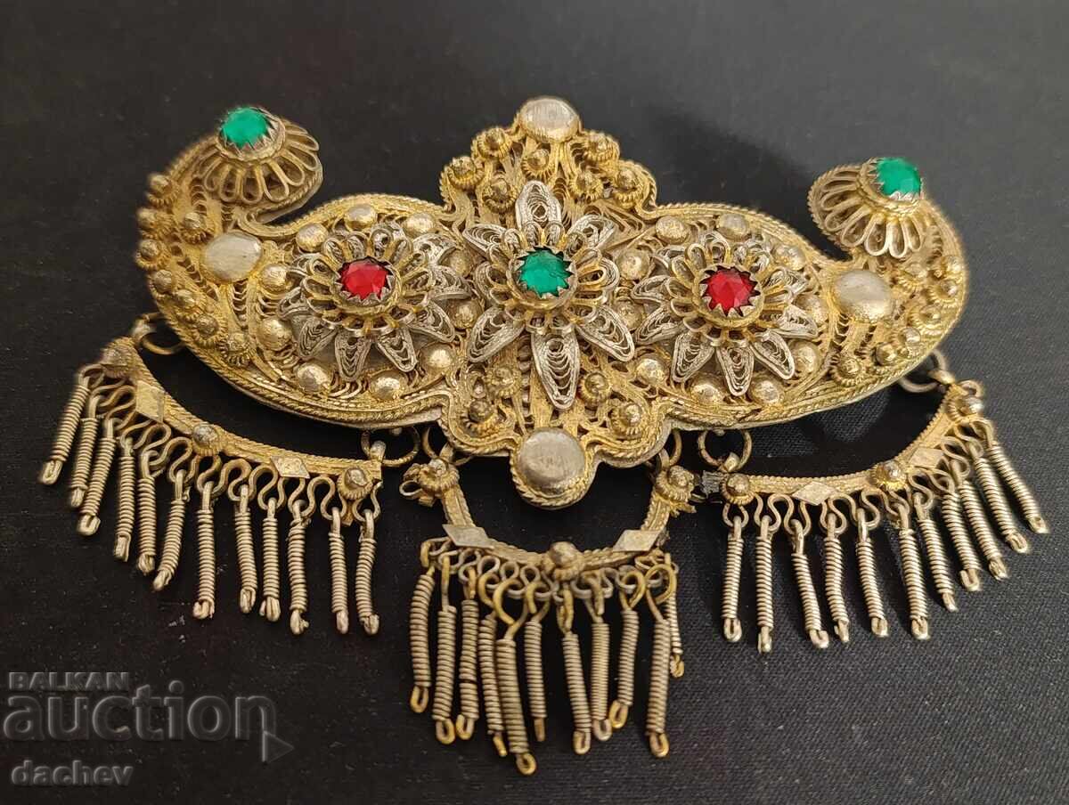 Αναγεννησιακές Ασημένιες Φιλιγκράν Επιχρυσωμένες παφτές παφτά ρούχα 19ος αιώνας με τιμή € 550.00 | 1075.71 BGN