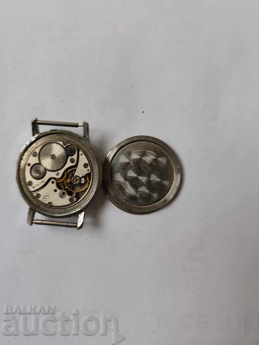 Δημοπρασία 0.01st. Παλαιό Ρωσικό ρολόι Vostok 9 - δεν λειτουργεί - B.Z.TS