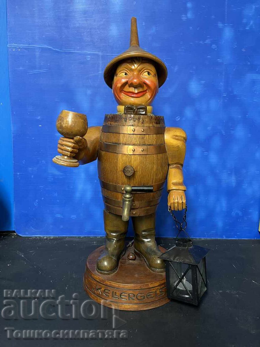 Рядко срещана фигура на немският бранд “Kellergeist” Рядко срещана фигура на немският бранд “Kellergeist”