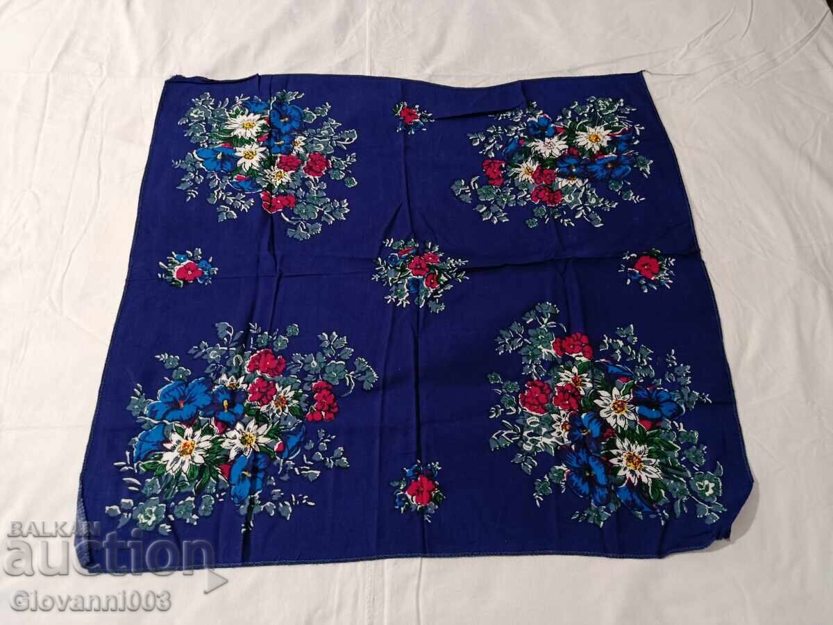 Bentiță pentru cap 145 cu preț € 16.00 | 31.29 BGN Bentiță pentru cap 145 cu preț € 16.00 | 31.29 BGN