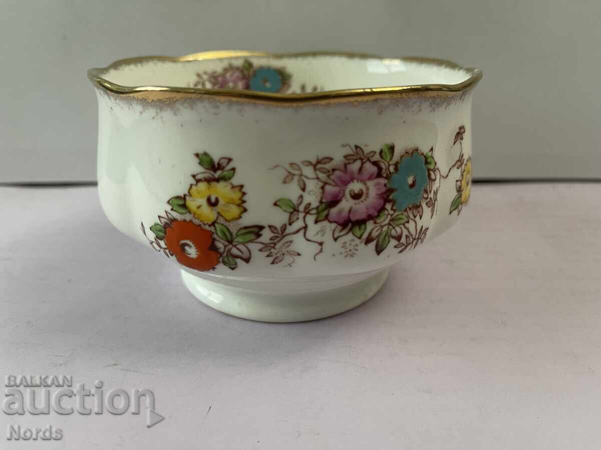 ROYAL ALBERT Vintage Porcelain Bowl