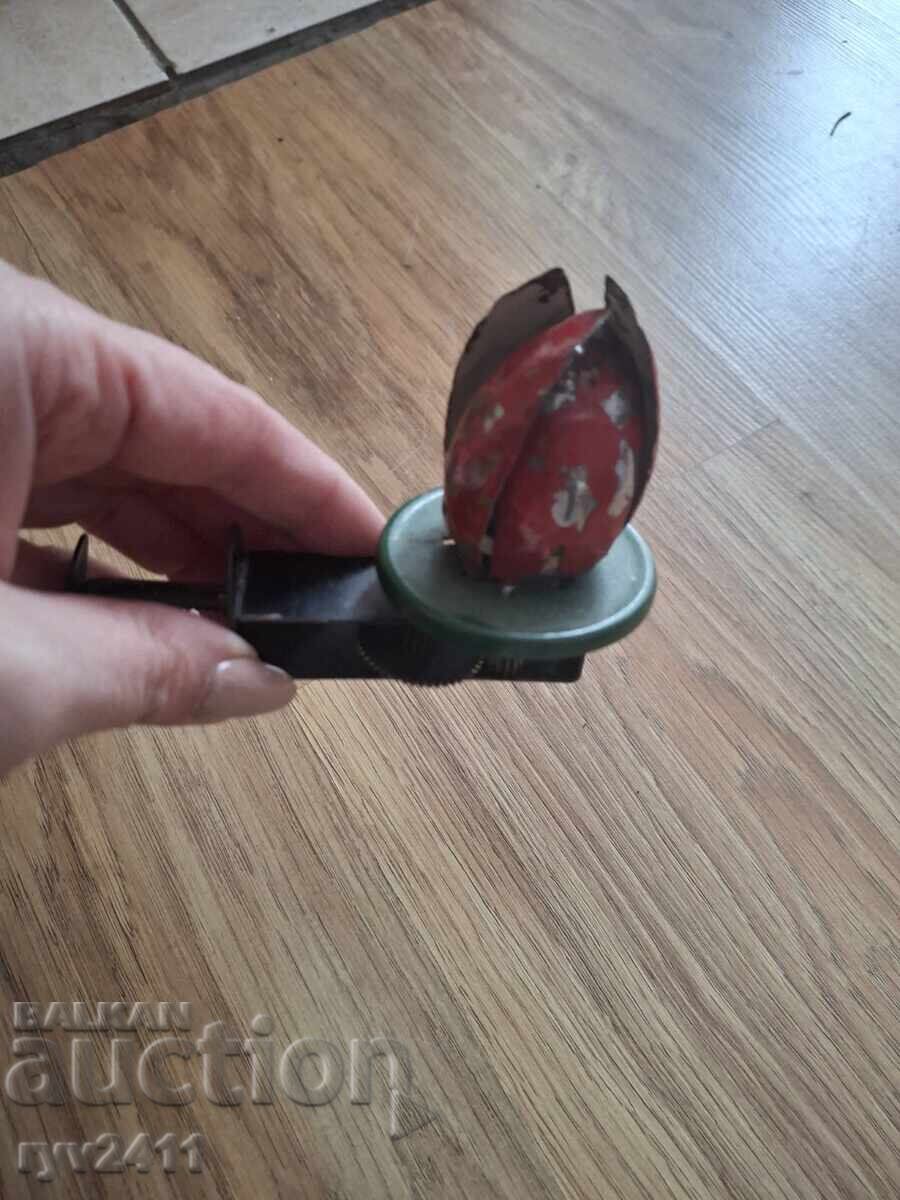 Аукцион Стара ламаринена играчка