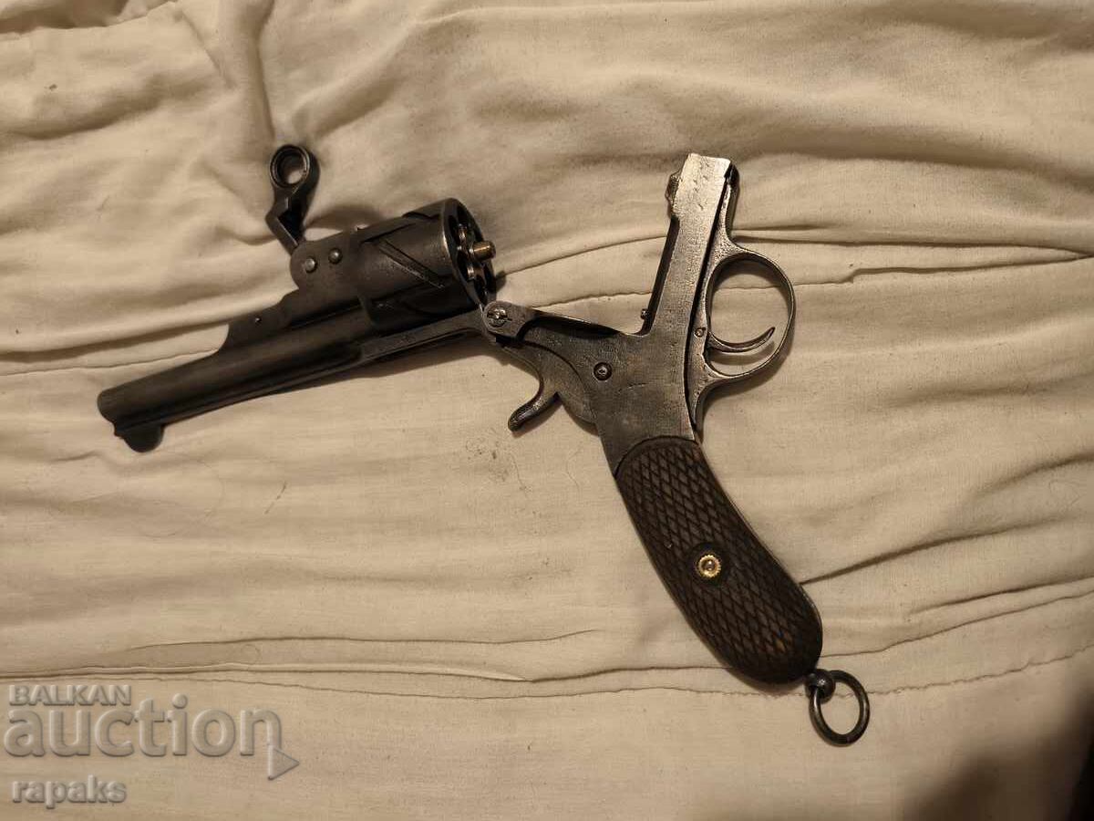 Δημοπρασία Ρεβόλβερ Mauser. Zig-zag. Τυφέκιο, καραμπίνα, πιστόλι Δημοπρασία Ρεβόλβερ Mauser. Zig-zag. Τυφέκιο, καραμπίνα, πιστόλι