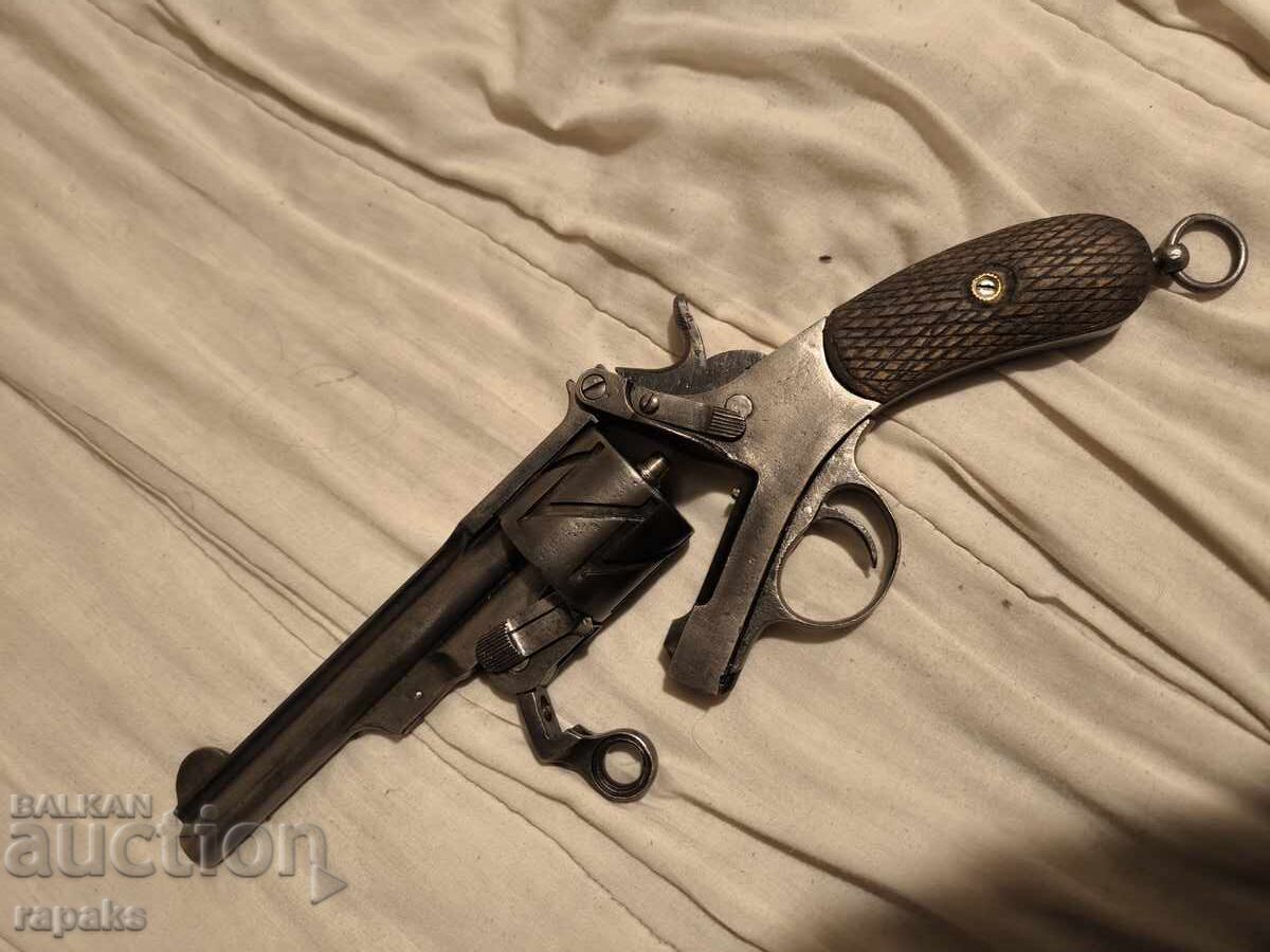 Παράδοση Ρεβόλβερ Mauser. Zig-zag. Τυφέκιο, καραμπίνα, πιστόλι Παράδοση Ρεβόλβερ Mauser. Zig-zag. Τυφέκιο, καραμπίνα, πιστόλι