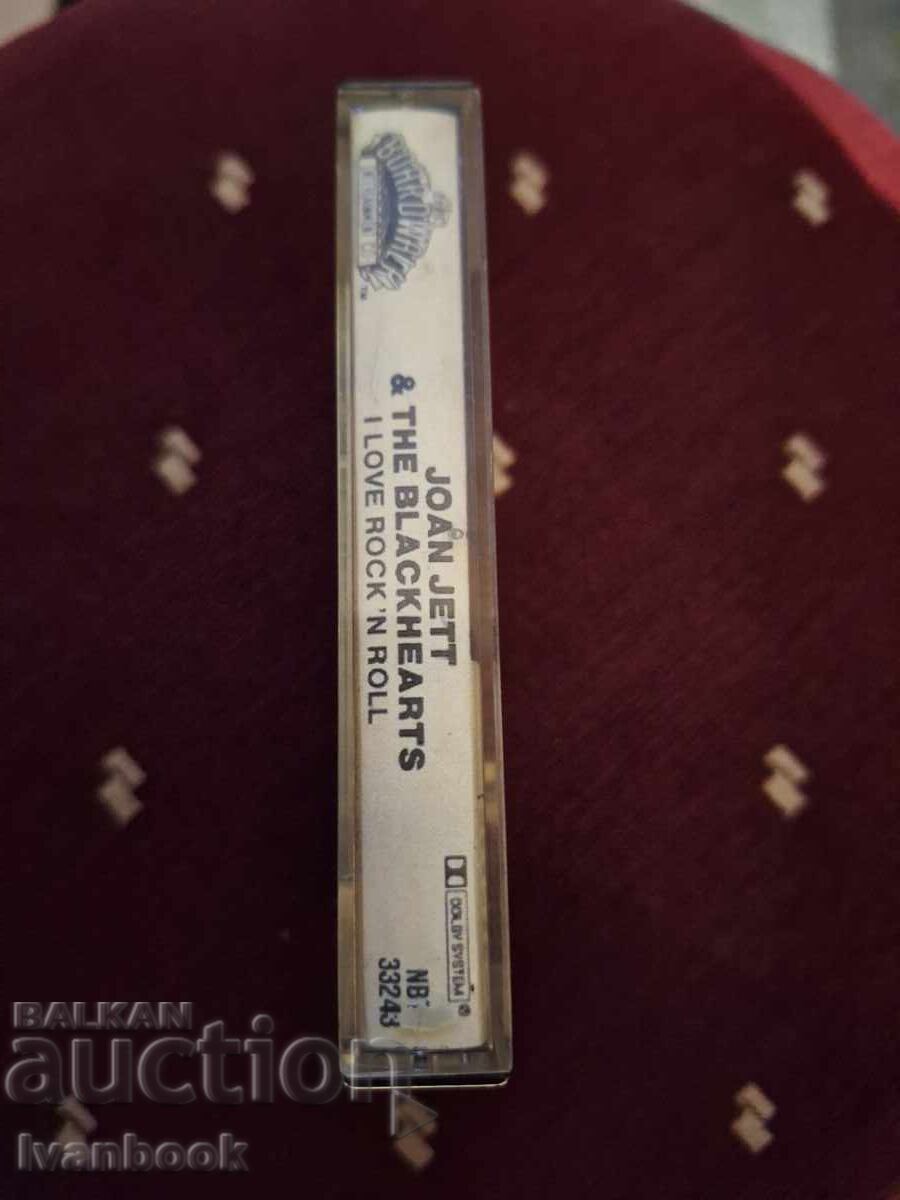 Аудио касета - Joan Jett с цена € 0.99 | 1.94 лв.