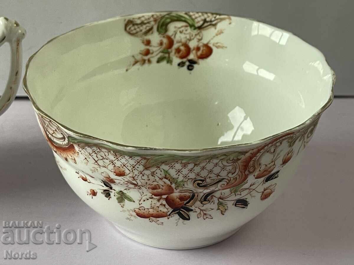 Аукцион Винтидж английски лот