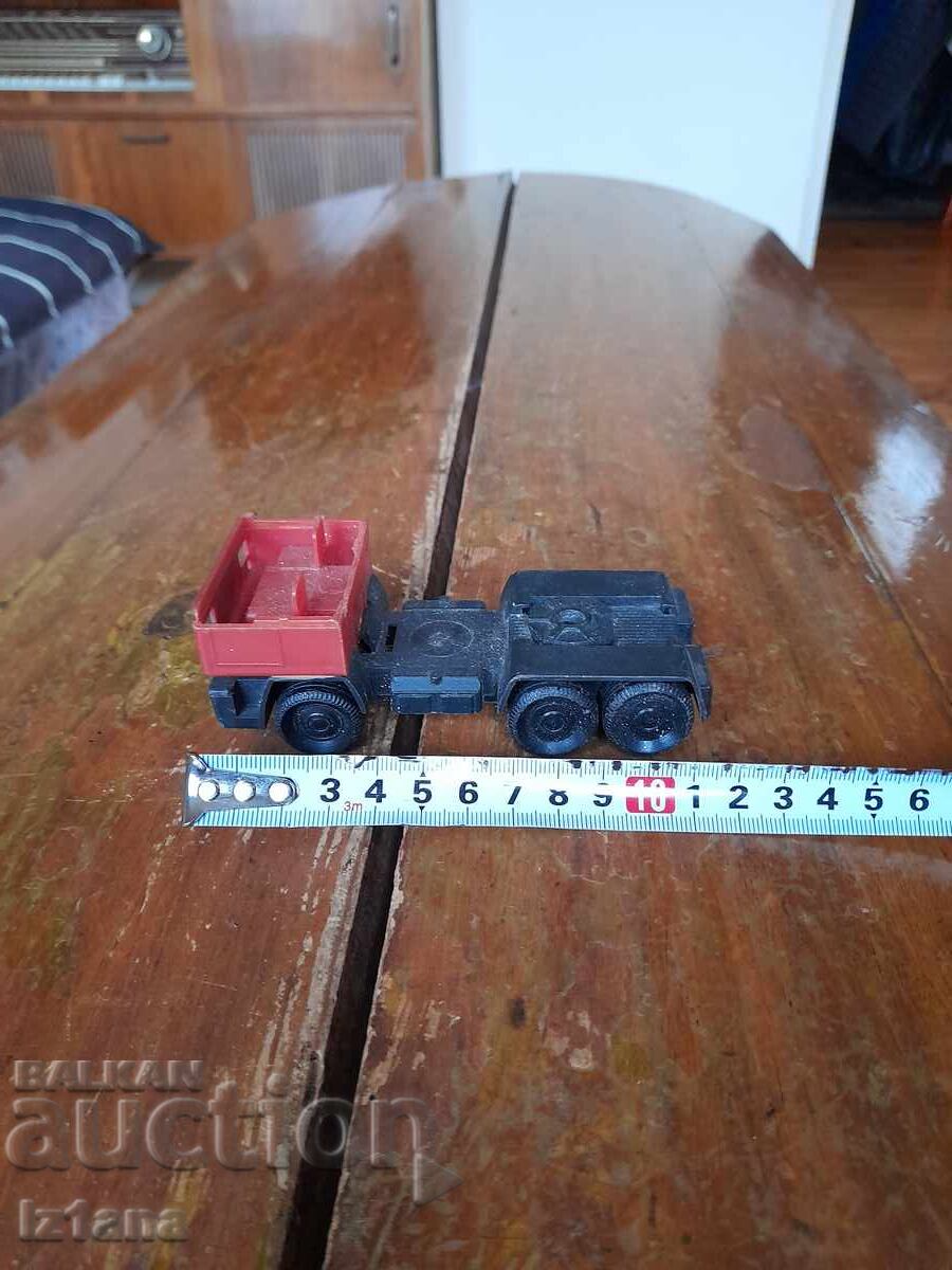 Παλιό παιχνίδι φορτηγό, φορτηγό - 6