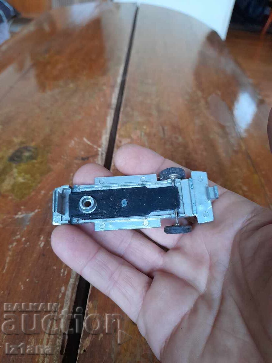 Old Moskvich 426 with price € 6.00 | 11.73 BGN Old Moskvich 426 with price € 6.00 | 11.73 BGN