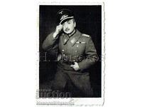 MICĂ POZĂ VECHE BĂRBAT ÎN UNIFORMĂ MILITARĂ NAZISTĂ E784