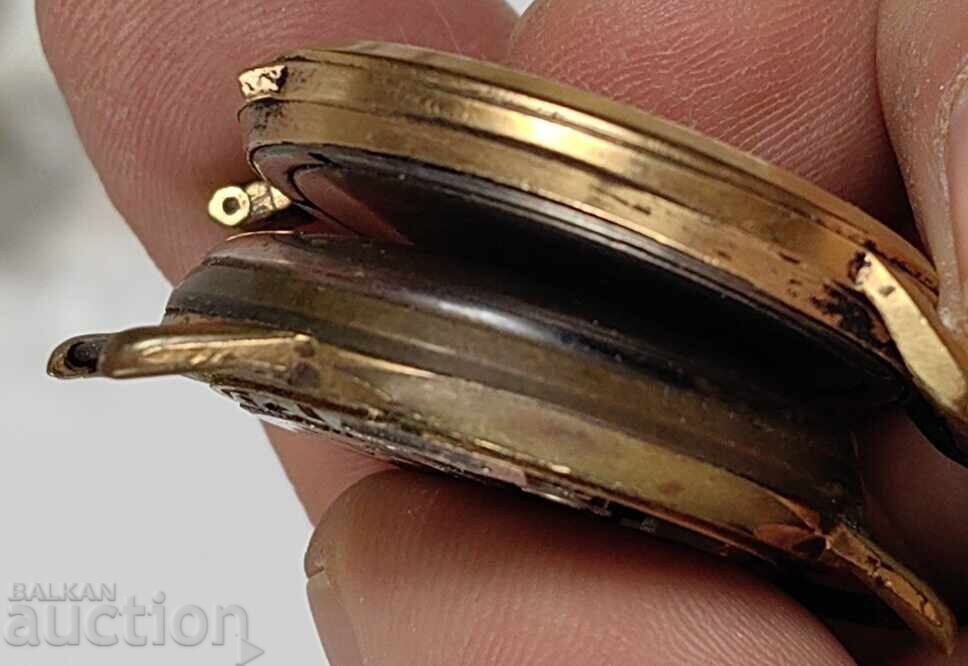 ЛОТ ПОЗЛАТЕНИ РУСКИ ЧАСОВНИЦИ И ЧАСТИ ПОЗЛАТА - 5