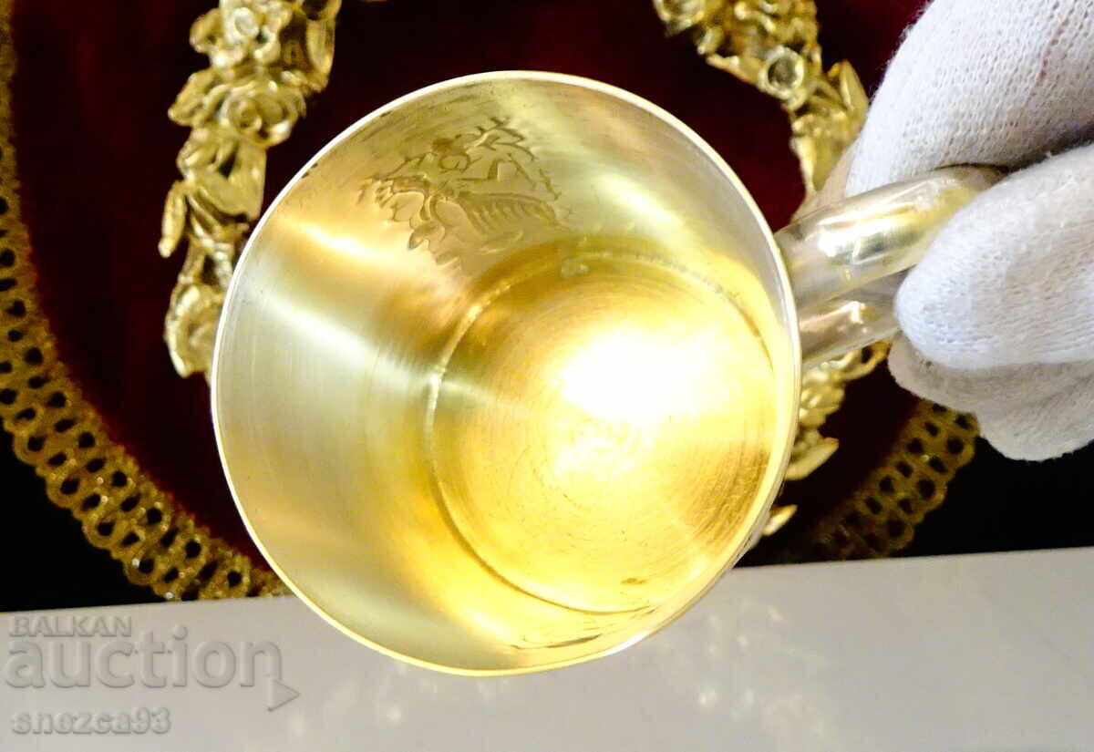 Ασημένιο φλιτζάνι WMF με μοτίβο από την Ωραία Κοιμωμένη με τιμή € 18.00 | 35.20 BGN Ασημένιο φλιτζάνι WMF με μοτίβο από την Ωραία Κοιμωμένη με τιμή € 18.00 | 35.20 BGN