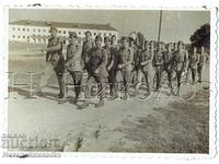 MICĂ POZĂ VECHE VIAȚA MILITARĂ DE SOLDAT E788