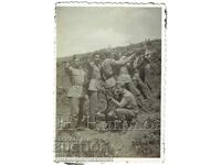 MICĂ POZĂ VECHE VIAȚĂ DE SOLDAT MILITAR E791