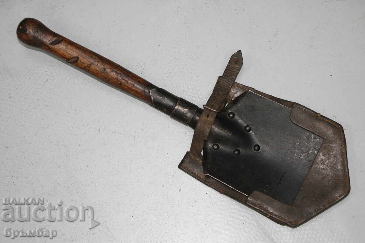 Lopată militară germană austriacă din Primul Război Mondial Lopată militară germană austriacă din Primul Război Mondial