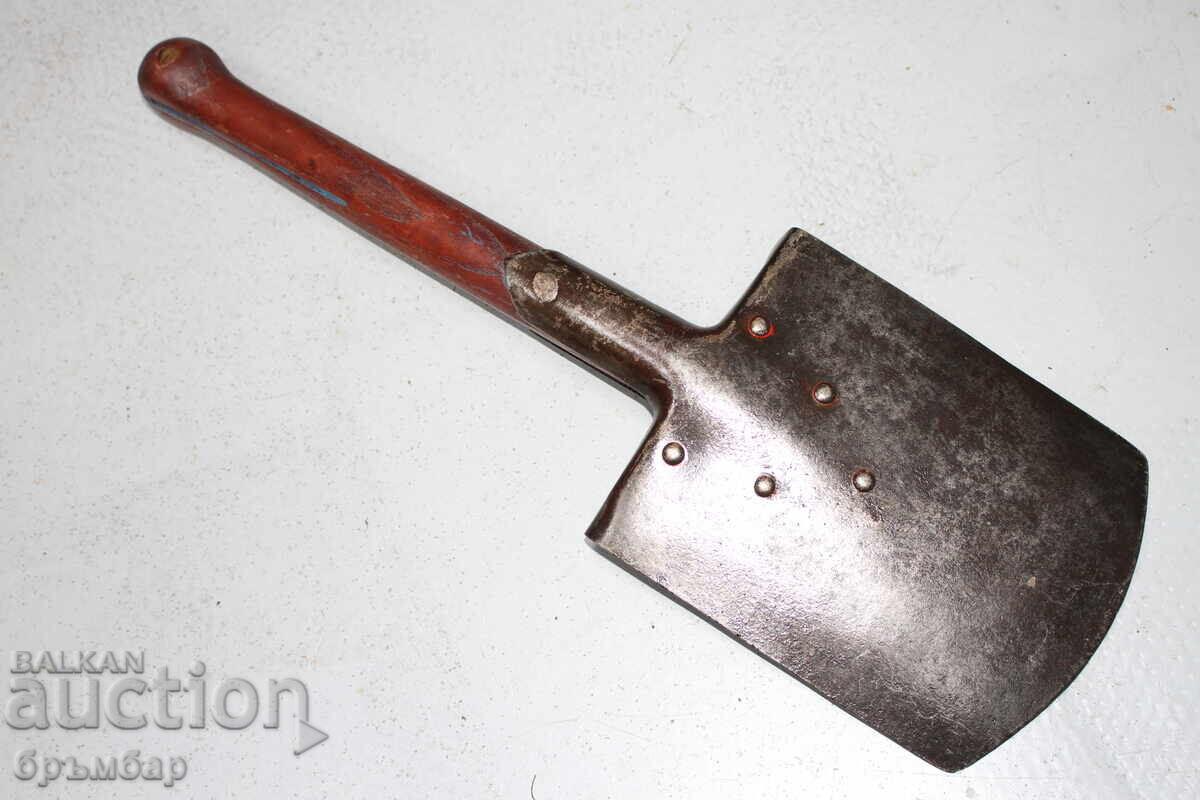 Παράδοση Σύντομη στρατιωτική φτυάρι. Σημαδεμένο Παράδοση Σύντομη στρατιωτική φτυάρι. Σημαδεμένο