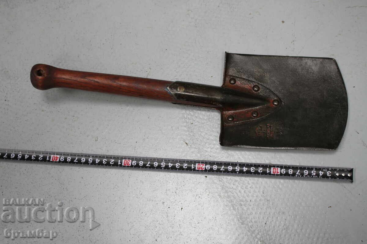 Σύντομη στρατιωτική φτυάρι. Σημαδεμένο Σύντομη στρατιωτική φτυάρι. Σημαδεμένο