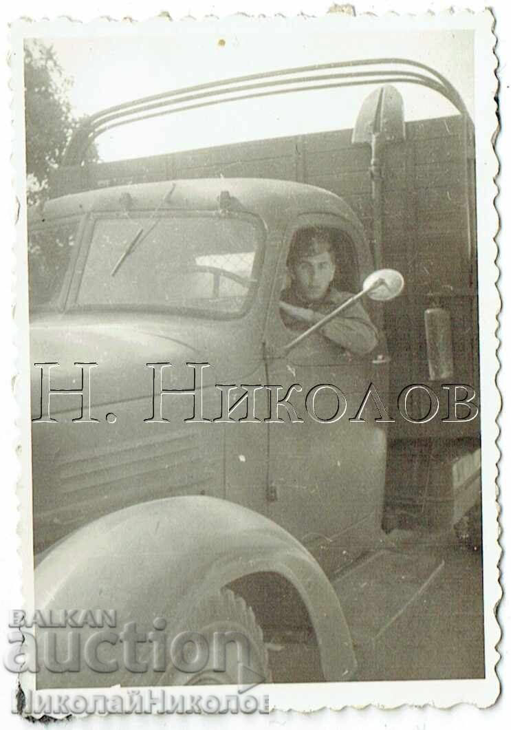 MICĂ POZĂ VECHE VIAȚA MILITARĂ DE SOLDAT E800