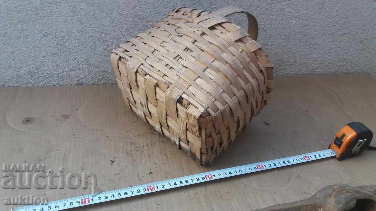СТАРА ПЛЕТЕНА ДЪРВЕНА КОШНИЦА - 6